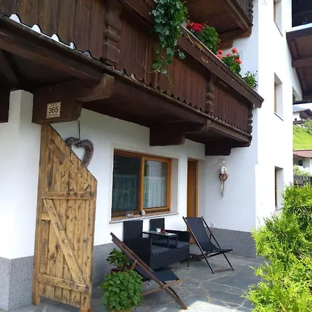 Zillertal Mit Traumausblick - Haus Kirchler דירה
