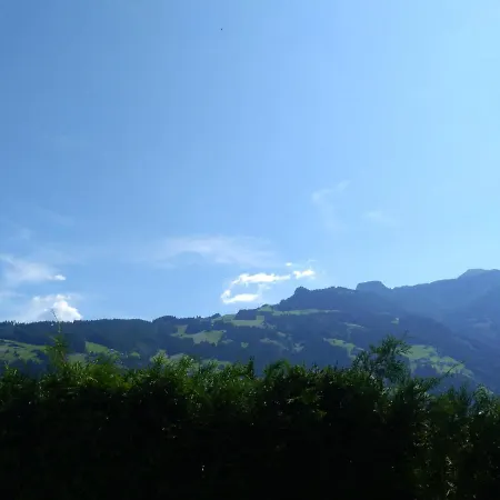 Zillertal Mit Traumausblick - Haus Kirchler
