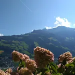 Zillertal Mit Traumausblick - Haus Kirchler アパート